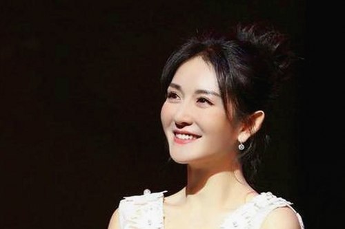 爆瓜网独家揭秘：娱乐圈吃瓜背后的故事与人物动态